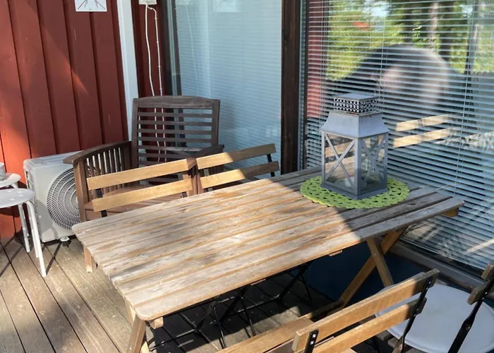 Joutiaisentie I 55 Forest